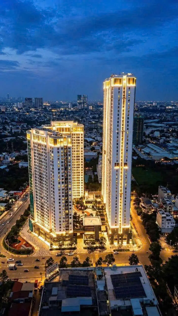 Ảnh thực tế · Green Skyline nhìn từ trên cao vào buổi tối
